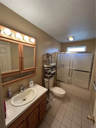 $475,000 | 630 Whaley Hollow Road, Coventry, RI 02816