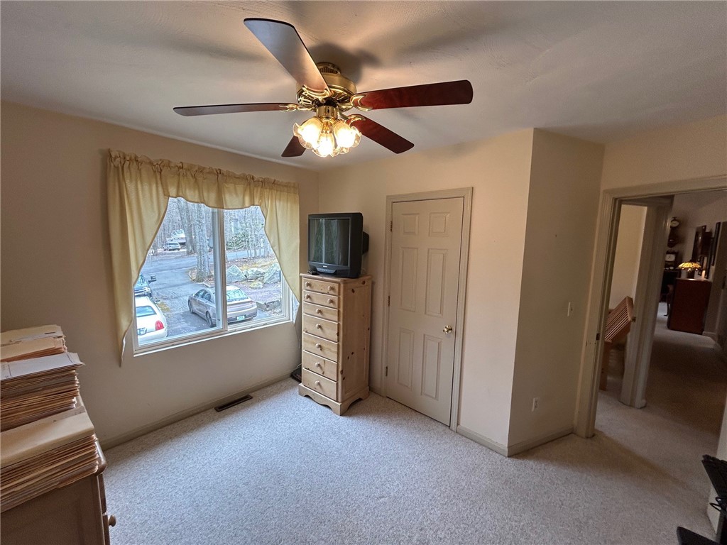 630 Whaley Hollow Road Coventry, RI 02816 - Photo 22 of 41