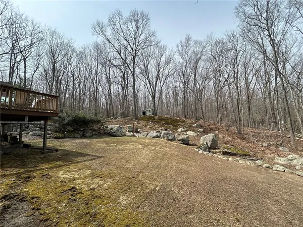 $475,000 | 630 Whaley Hollow Road, Coventry, RI 02816