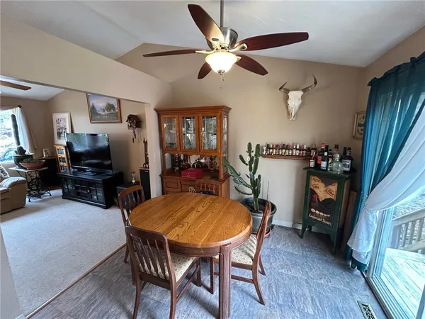 $475,000 | 630 Whaley Hollow Road, Coventry, RI 02816