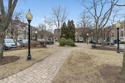 $940,000 | 2709 North Janssen Avenue, Chicago, IL 60614