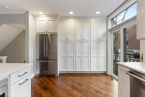 $940,000 | 2709 North Janssen Avenue, Chicago, IL 60614