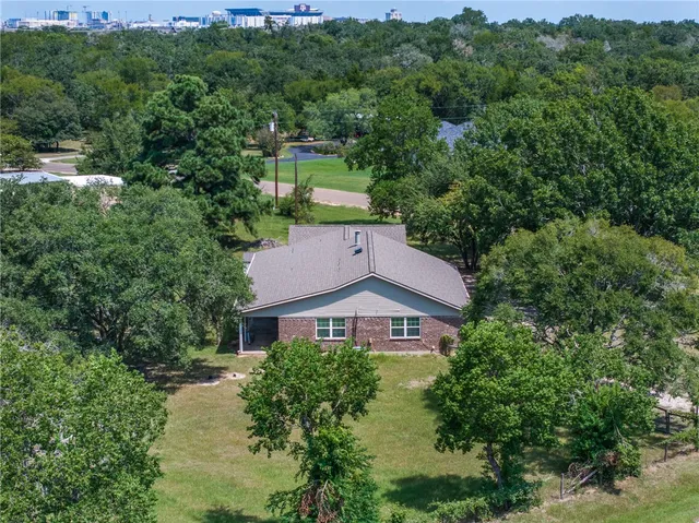 $499,900 | 1500 Bluebonnet Drive, College Station, TX 77845
