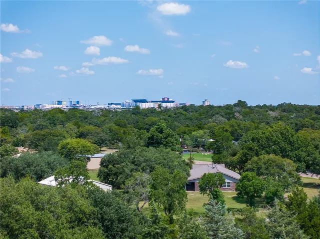 $499,900 | 1500 Bluebonnet Drive, College Station, TX 77845