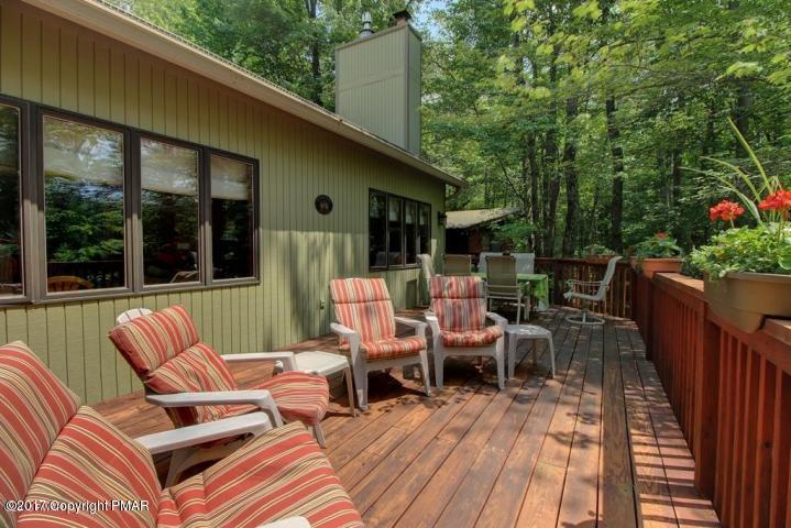 2975 Wedge Road Lake Ariel, PA 18436 - Photo 2 of 41 2. Deck