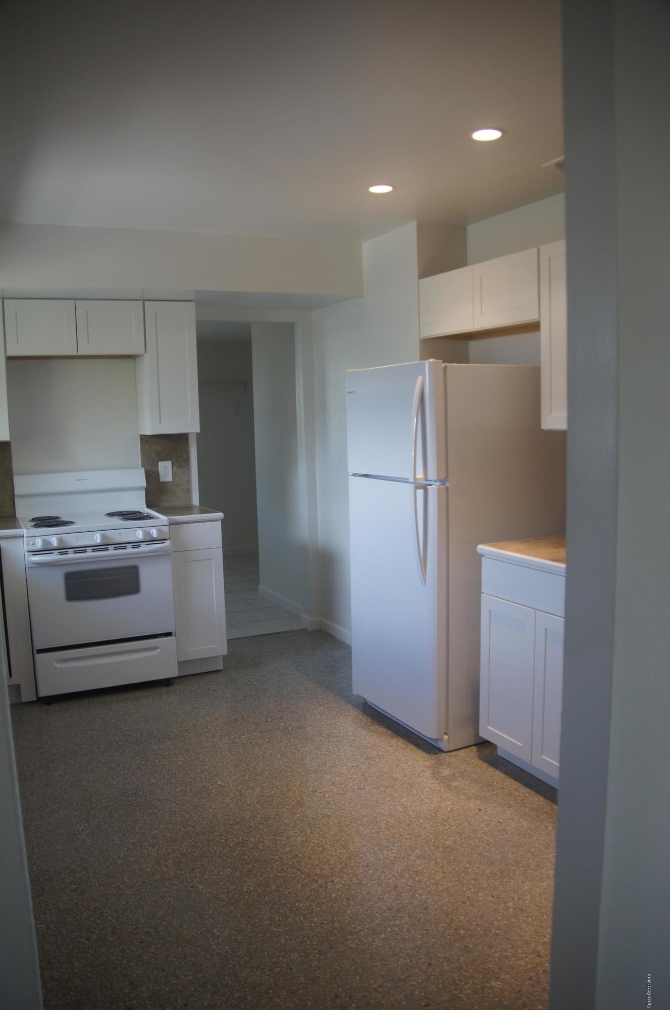 758 Croton Road Melbourne, FL 32935 - Photo 2 of 36 758 Croton Kitchen from Dining_DSC1436