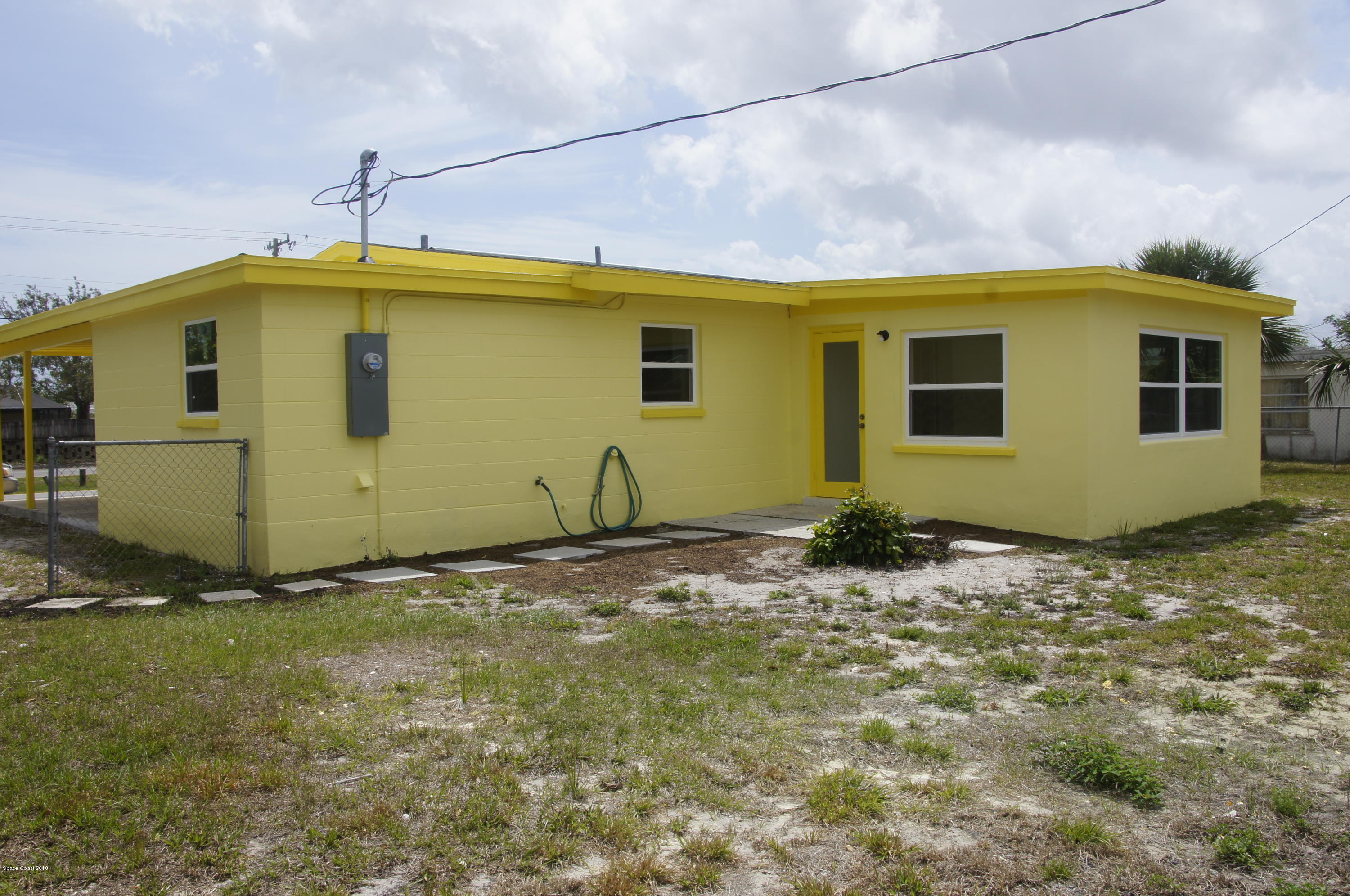 758 Croton Road Melbourne, FL 32935 - Photo 17 of 36 758 Croton Exterior Back Patio_DSC1451