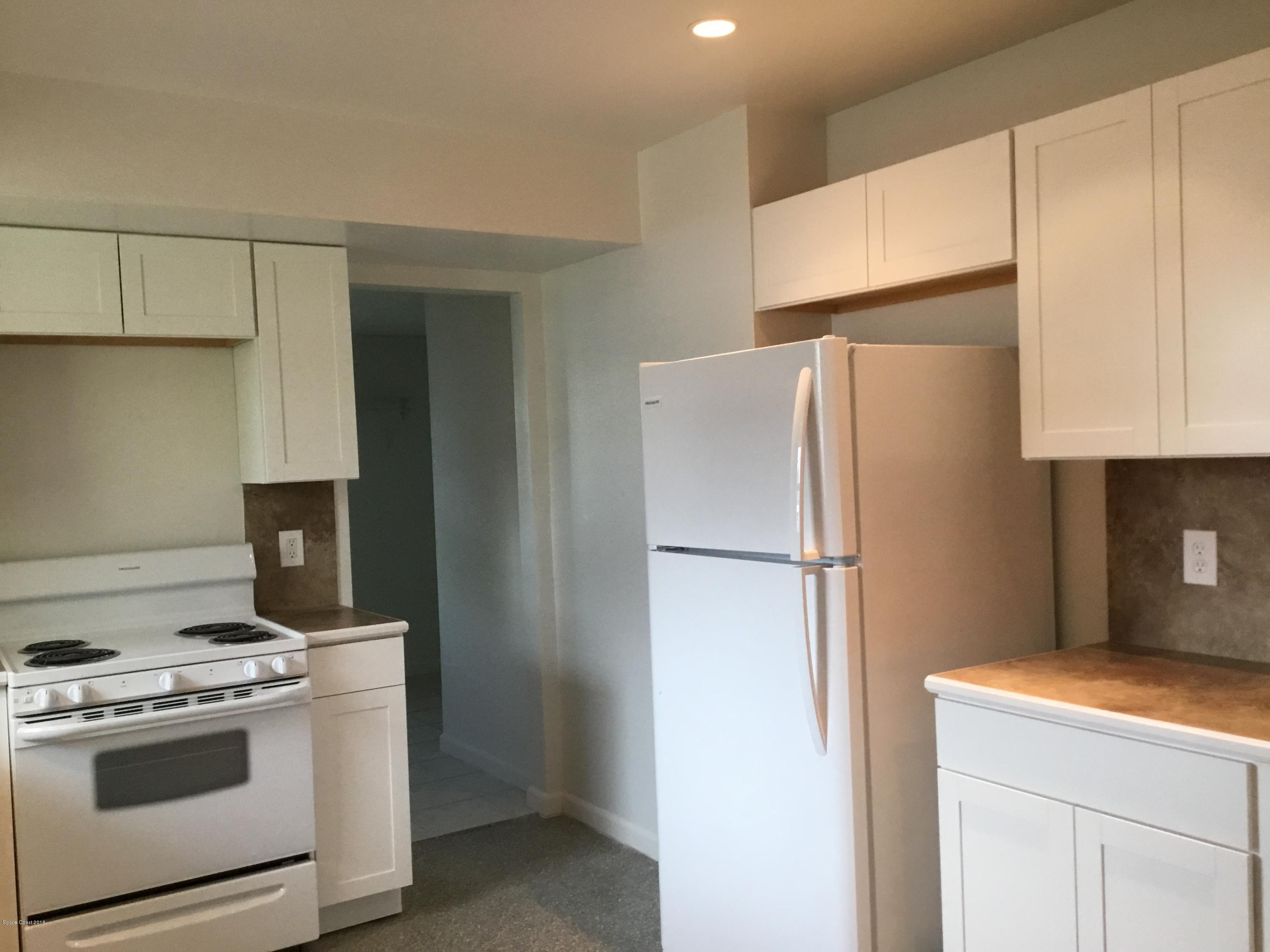 758 Croton Road Melbourne, FL 32935 - Photo 6 of 36 IMG_0024
