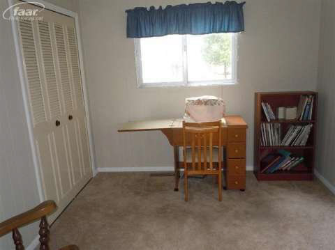 5157 Wakefield Road Grand Blanc, MI 48439 - Photo 9 of 20 20420154-8.JPG