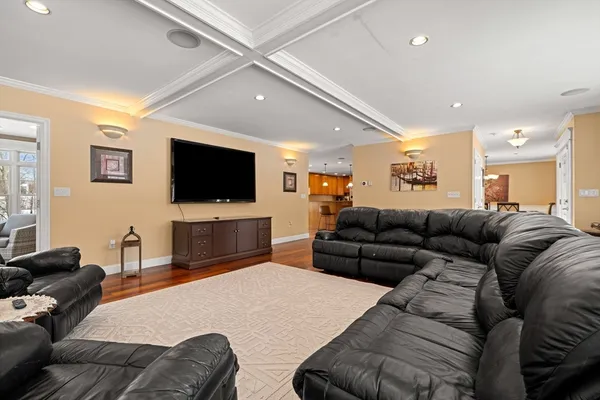 $1,550,000 | 13 Steed Avenue, West Newbury, MA 01985