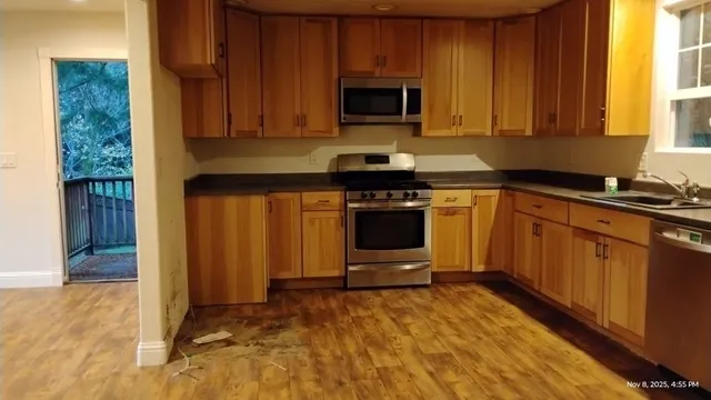 $269,900 | 28440 Ryan Creek Road, Willits, CA 95490