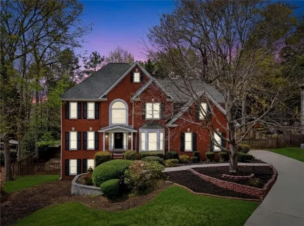 $649,900 | 4484 ⛉ Heathfield Trace, Suwanee, GA 30024