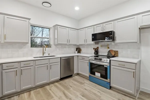 $3,600 | 611 Joy Lane, Mansfield, TX 76063