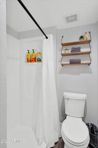 $2,500 | 533 West Guadalupe Road, Unit 1024, Mesa, AZ 85210