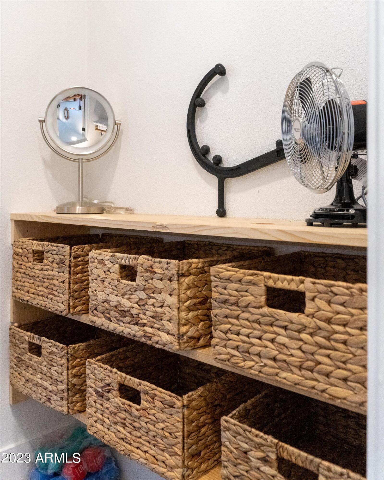 533 West Guadalupe Road, Unit 1024 Mesa, AZ 85210 - Photo 40 of 60 a front view of a house with wooden floor