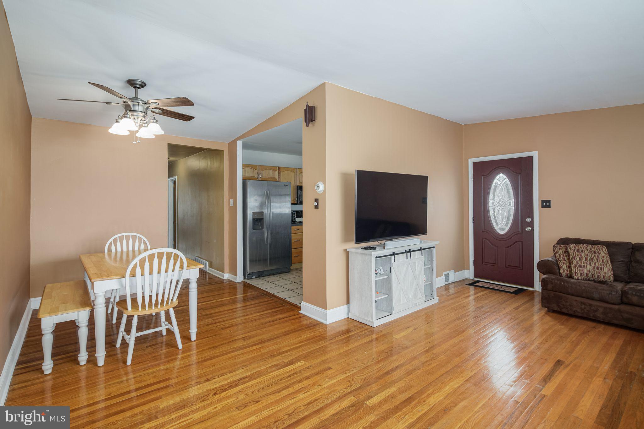 2916 Gelena Road Philadelphia, PA 19152 - Photo 5 of 21 Gallery Image 5