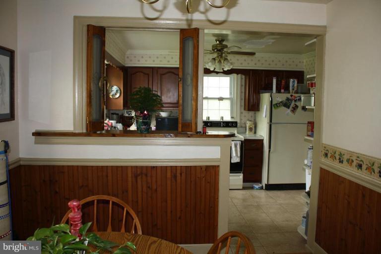 8504 Timothy Road Brandywine, MD 20613 - Photo 7 of 15 Dining Area
