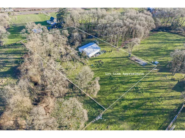 $1,950,000 | 941 North 2nd Street, Jefferson, OR 97352