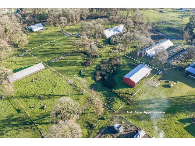 $1,950,000 | 941 North 2nd Street, Jefferson, OR 97352