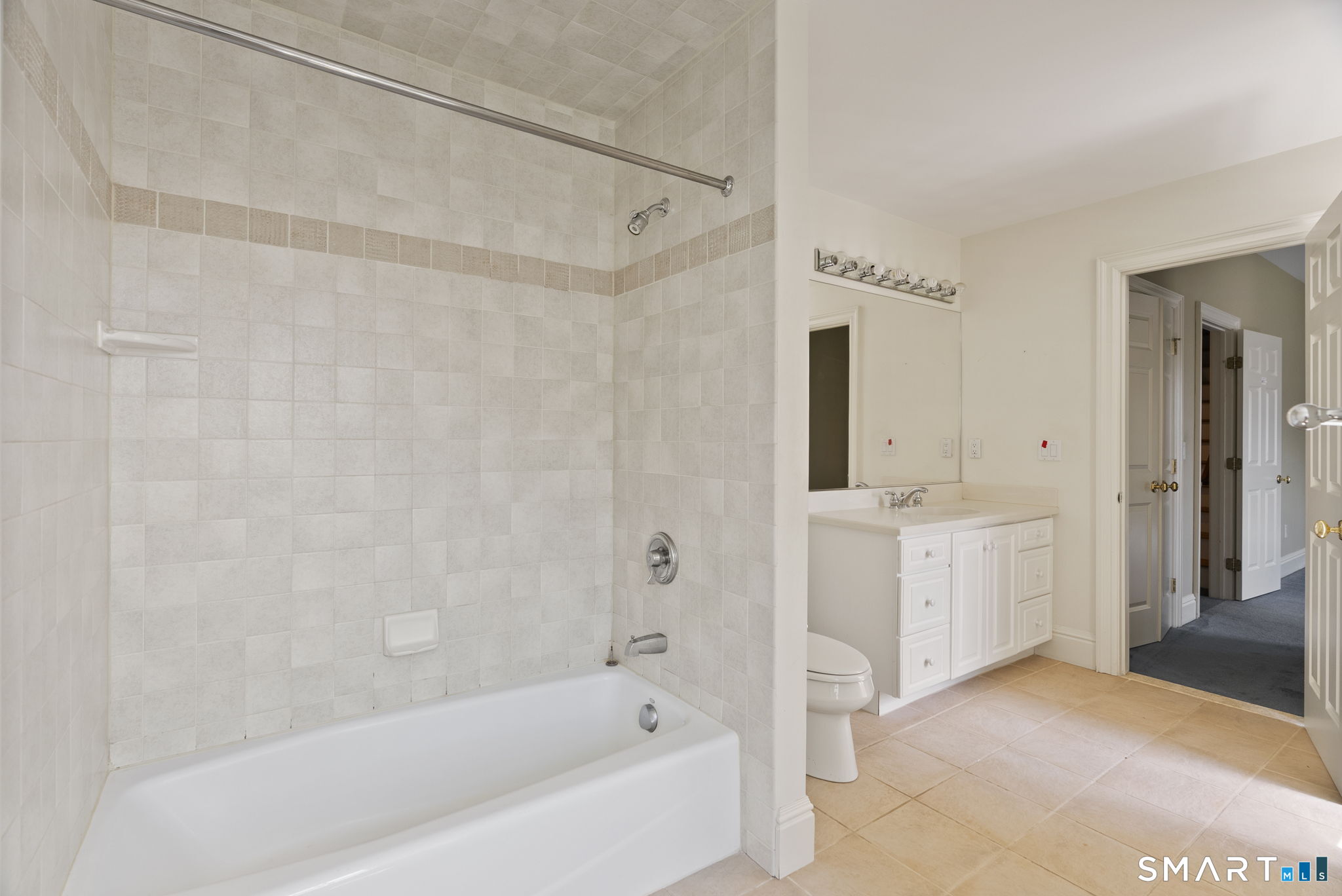 2 Brighton Way Avon, CT 06001 - Photo 15 of 27