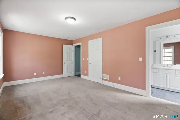 $875,000 | 2 Brighton Way, Avon, CT 06001