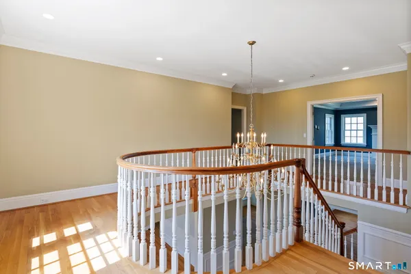 $875,000 | 2 Brighton Way, Avon, CT 06001