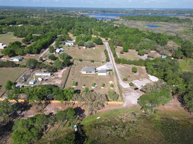 an aerial view of multiple house