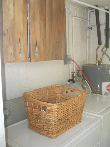 $1,750 | 1706 4th Avenue East, Bradenton, FL 34208