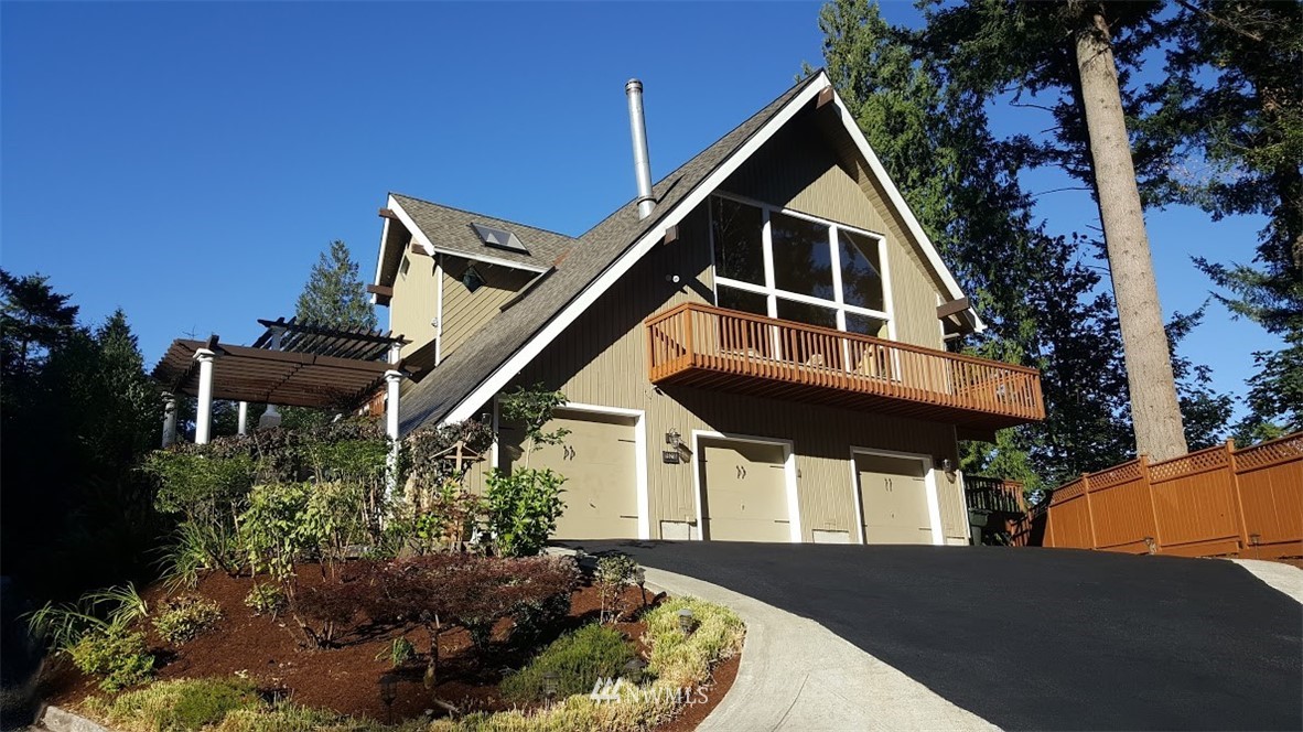 19218 Sprague Drive Bothell, WA 98012 - Photo 1 of 23