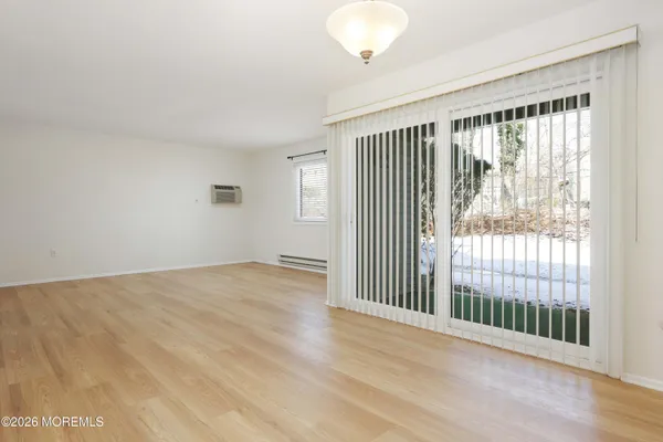 $2,600 | 38 Medford Court, Red Bank, NJ 07701