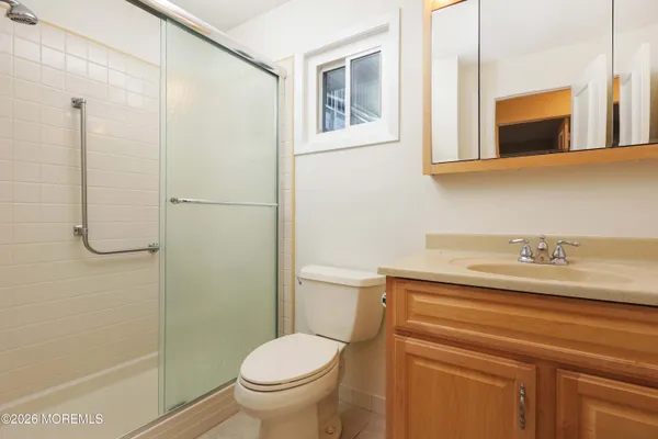 $2,600 | 38 Medford Court, Red Bank, NJ 07701