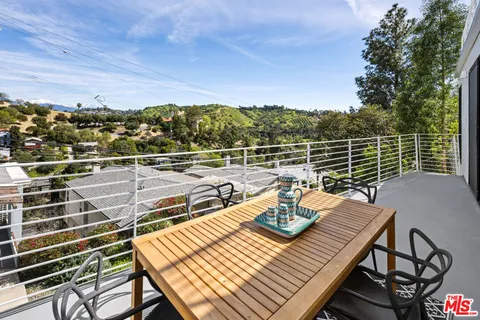 $1,850,000 | 4683 Glenalbyn Drive, Los Angeles, CA 90065