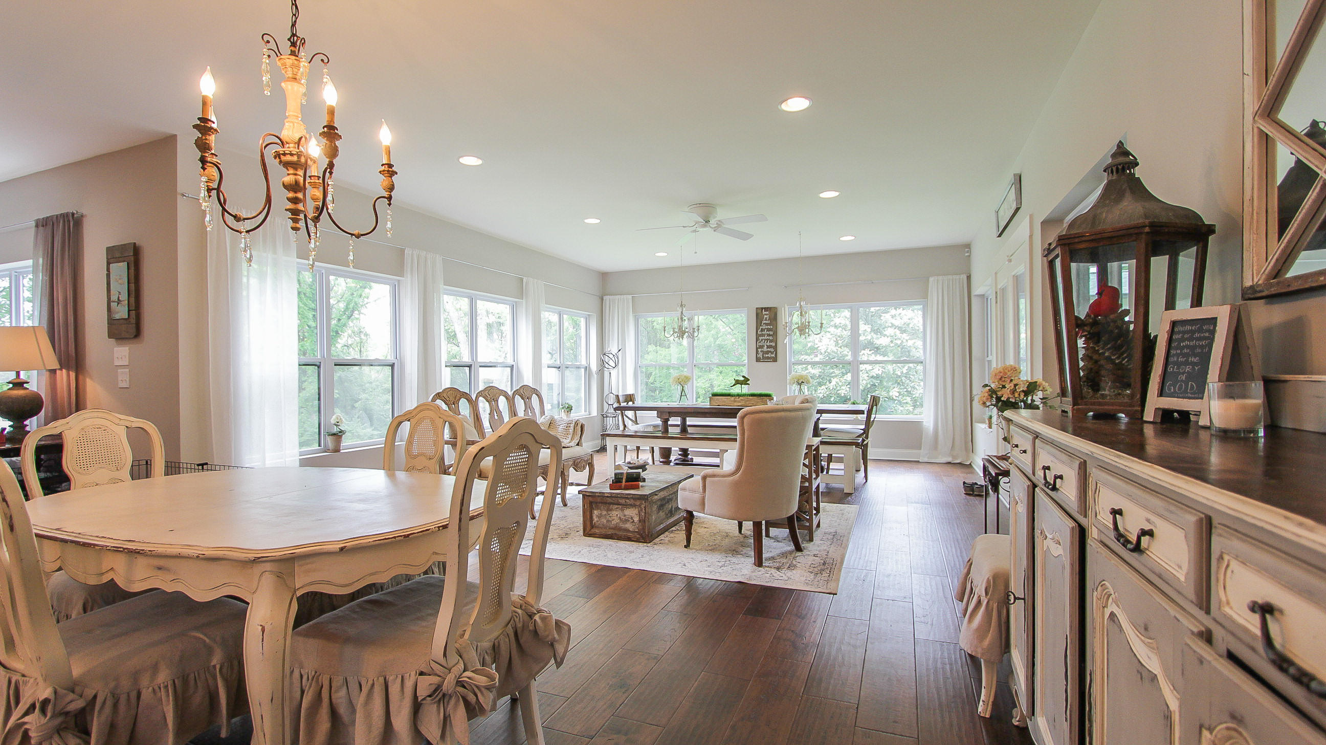 634 Smith Road Knoxville, TN 37934 - Photo 13 of 40 Dining & Sunroom