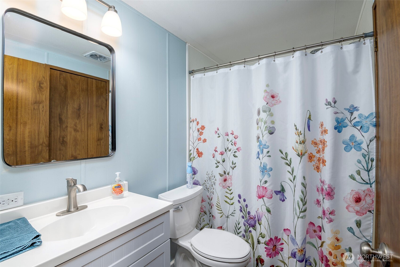 201 Union Avenue Southeast, Unit 44 Renton, WA 98059 - Photo 11 of 23