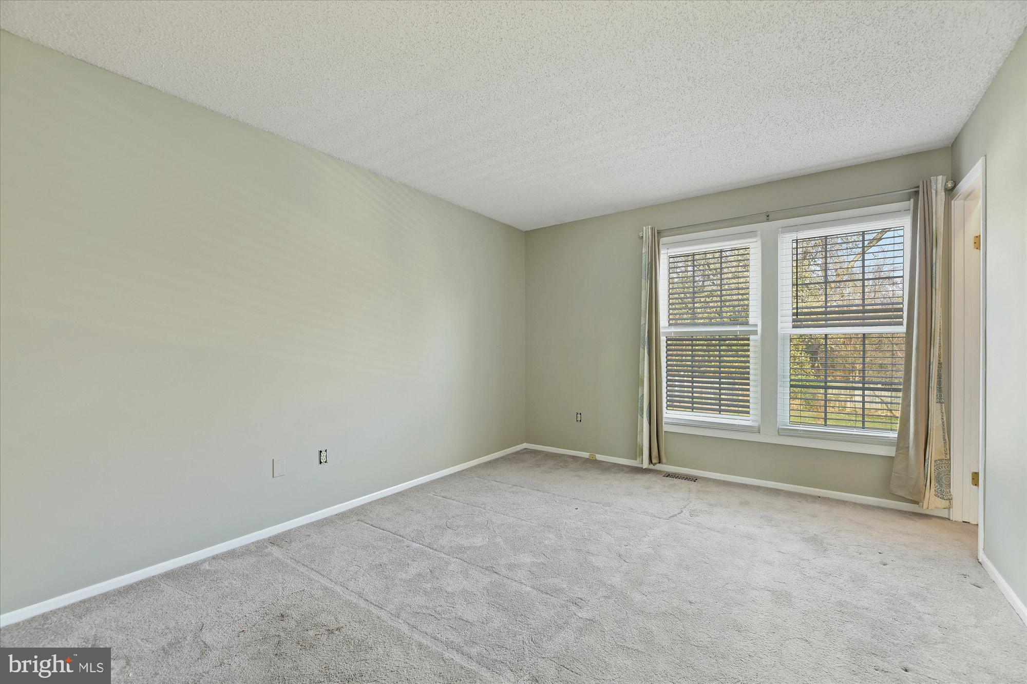 6710 Richardson Road Baltimore, MD 21207 - Photo 19 of 28