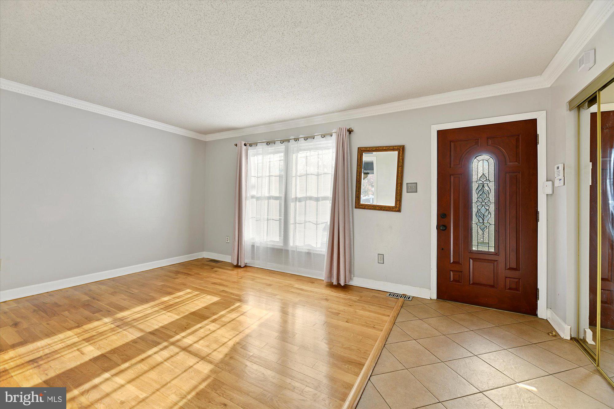6710 Richardson Road Baltimore, MD 21207 - Photo 6 of 28