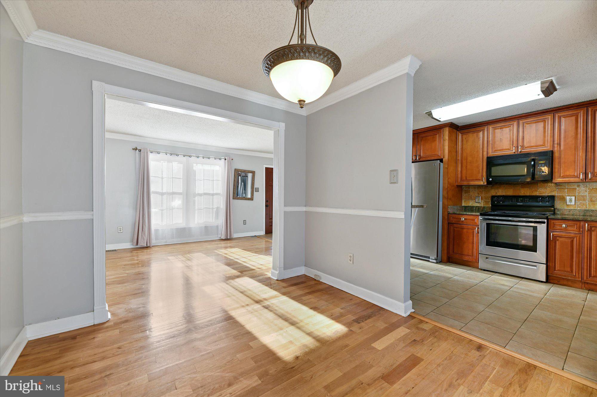 6710 Richardson Road Baltimore, MD 21207 - Photo 10 of 28