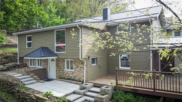 $179,900 | 159 Washington Street, Freeport, PA 16229