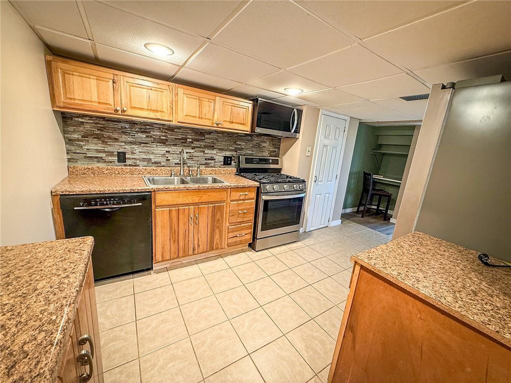 159 Washington Street Freeport, PA 16229 - Photo 14 of 38