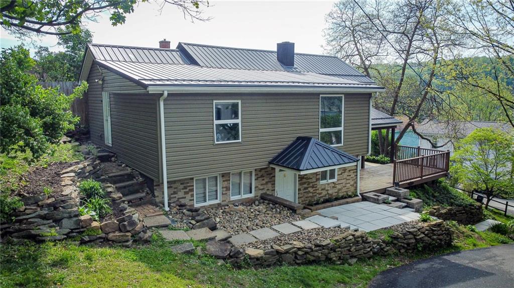 159 Washington Street Freeport, PA 16229 - Photo 2 of 38