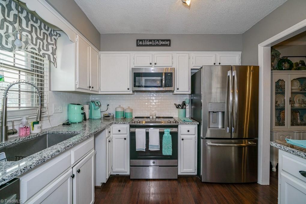 3843 Johnson Street, Unit D High Point, NC 27265 - Photo 10 of 29 Gallery Image 10