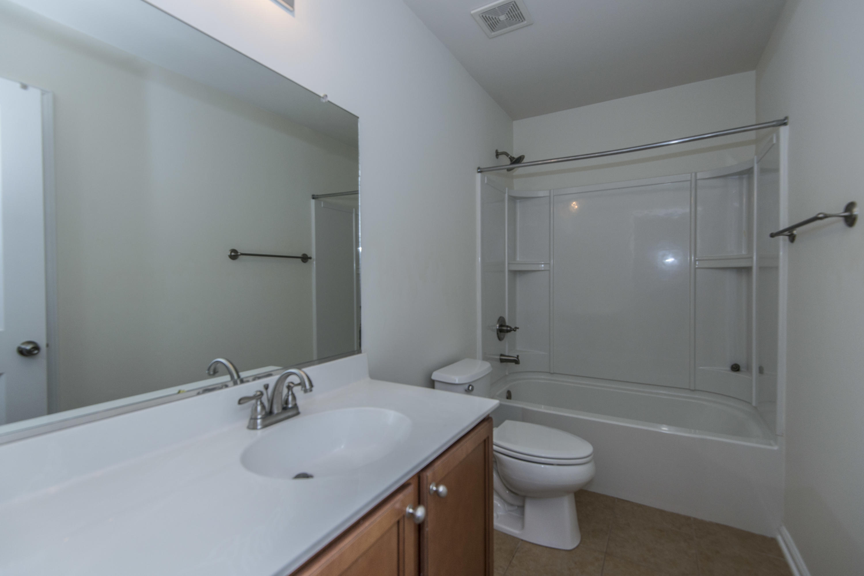 4036 Conant Road Mount Pleasant, SC 29466 - Photo 19 of 34 Shared full bath