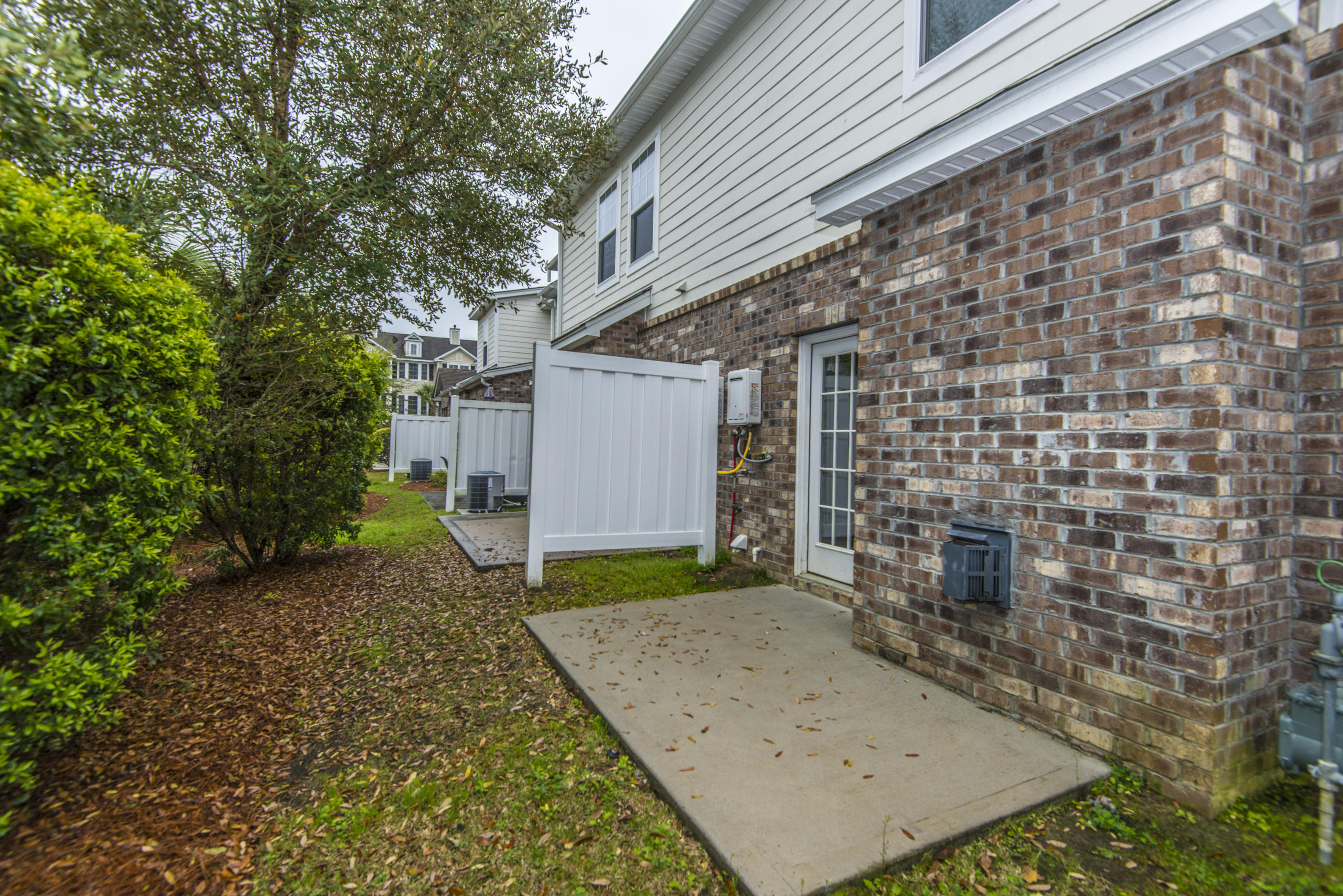 4036 Conant Road Mount Pleasant, SC 29466 - Photo 22 of 34 Cute private patio