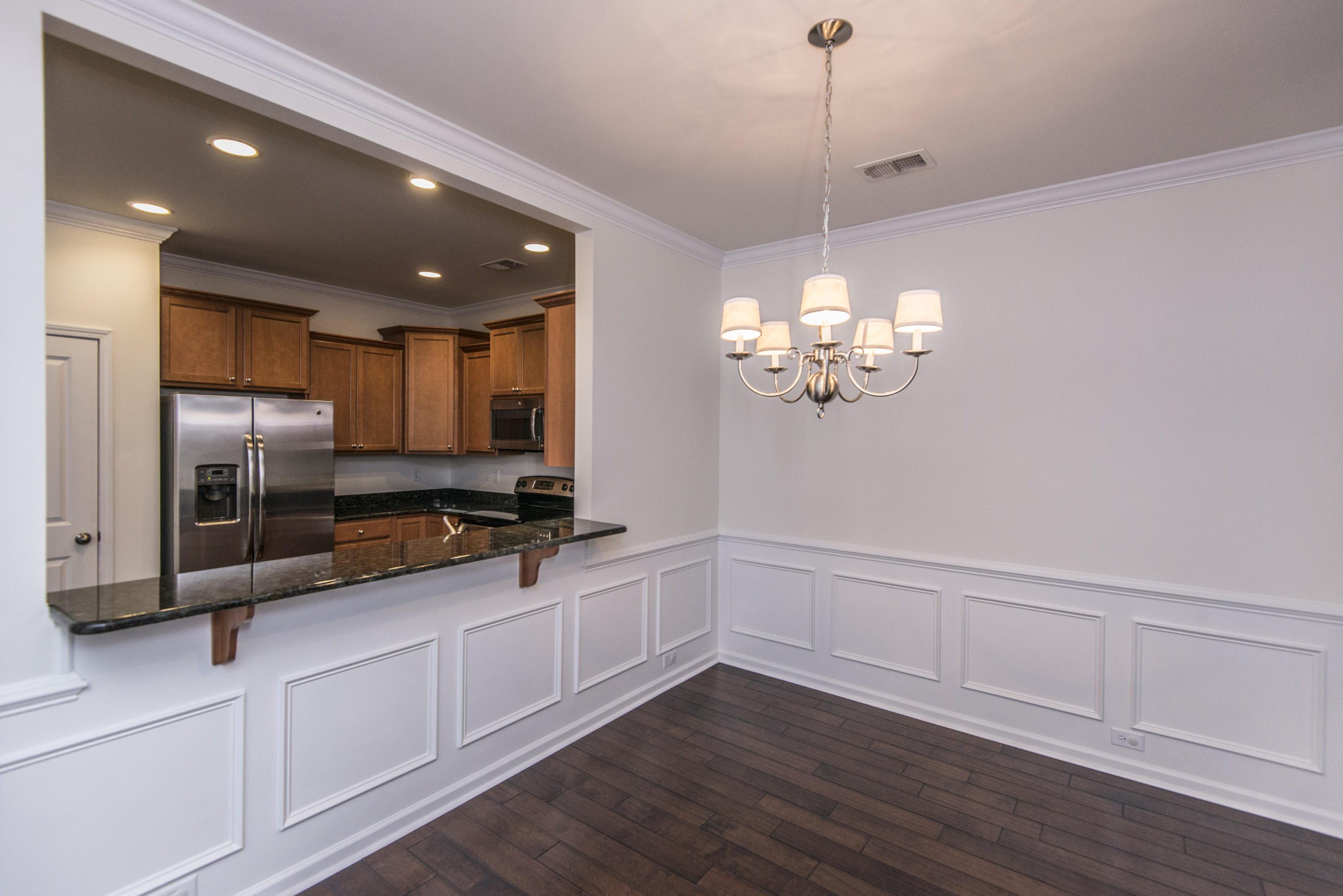 4036 Conant Road Mount Pleasant, SC 29466 - Photo 4 of 34 Open breakfast bar