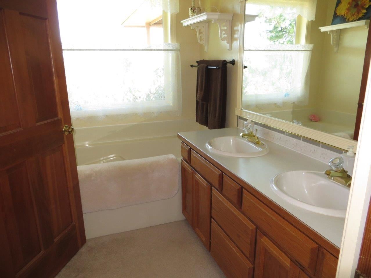 9705 North Ridgecrest Drive Spokane, WA 99208 - Photo 17 of 20 Gallery Image 17