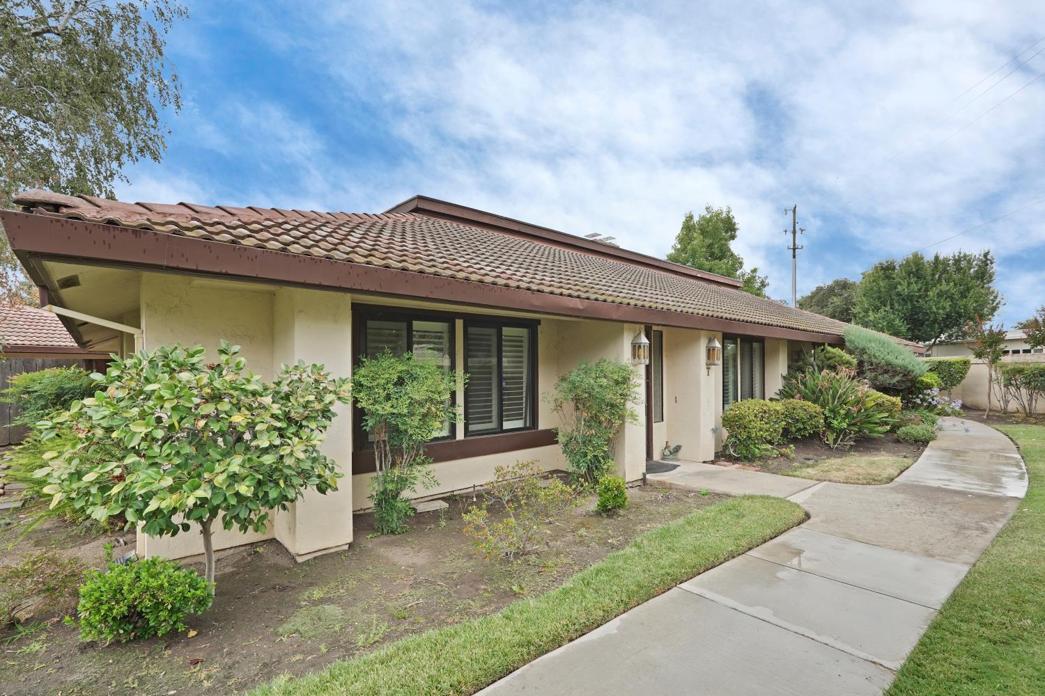 1001 West Lincoln Road, Unit T Stockton, CA 95207 - Photo 12 of 40