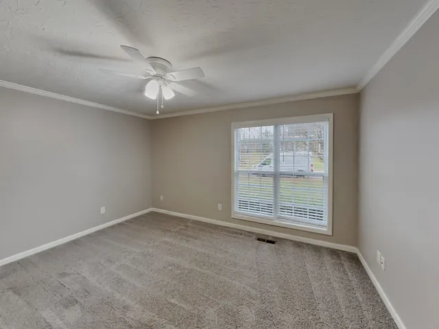 $2,059 | 146 Abbey Road, Gallatin, TN 37066