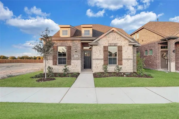 $2,495 | 12424 Iveson Drive, Fort Worth, TX 76052