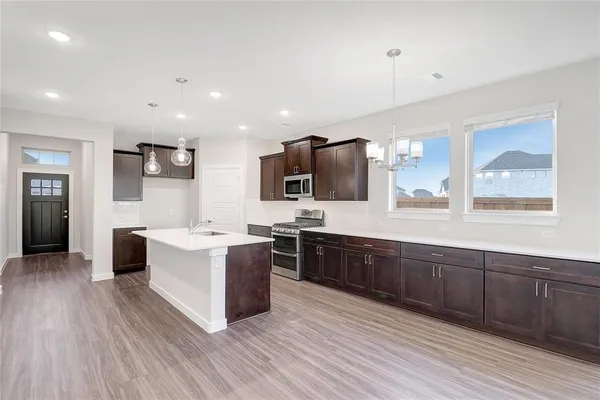 $2,495 | 12424 Iveson Drive, Fort Worth, TX 76052