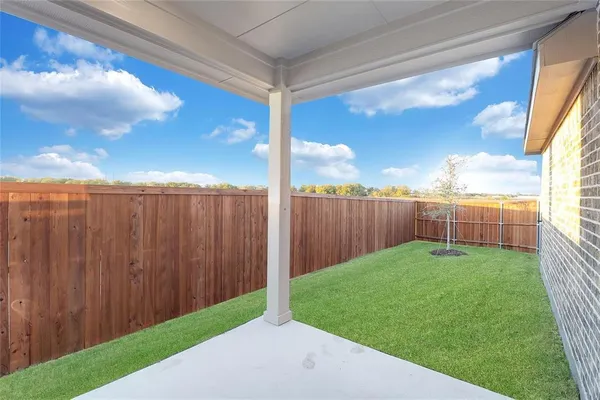 $2,495 | 12424 Iveson Drive, Fort Worth, TX 76052
